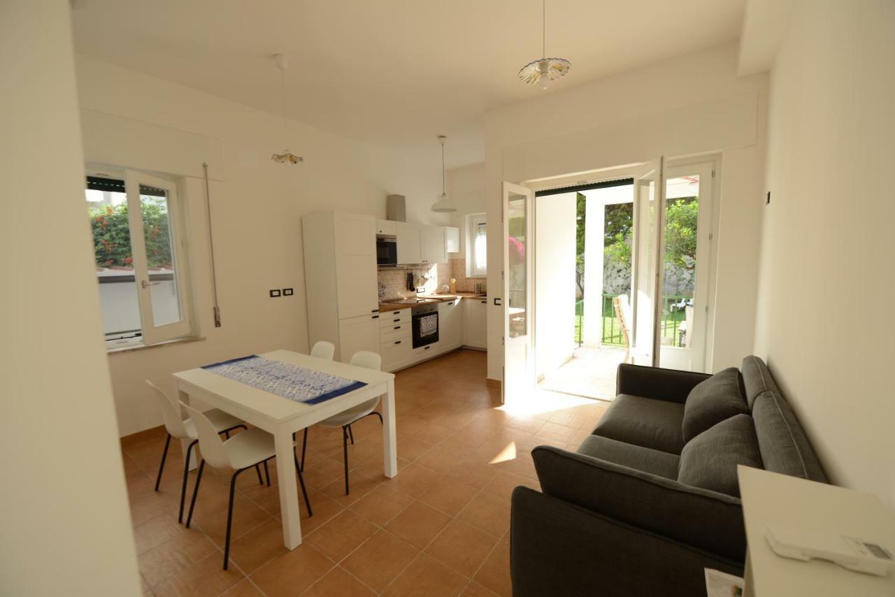 Villino Armida Villa Mondello Exterior foto